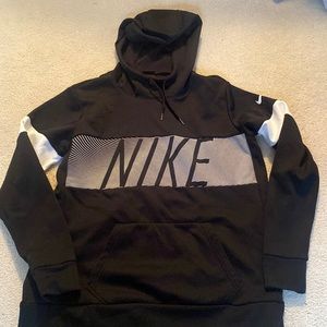 nike women’s large
